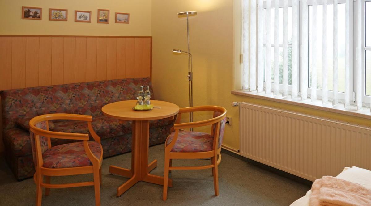 Pension Jeschkenblick Luftkurort Luckendorf Екстер'єр фото